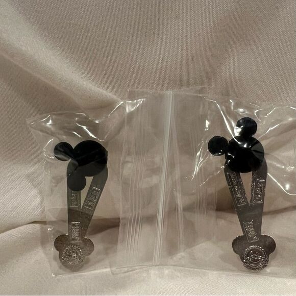 Disney Mickey Yellow and Pink Ribbon Lanyard Collectible Trading 2 Pins EUC - Picture 2 of 4